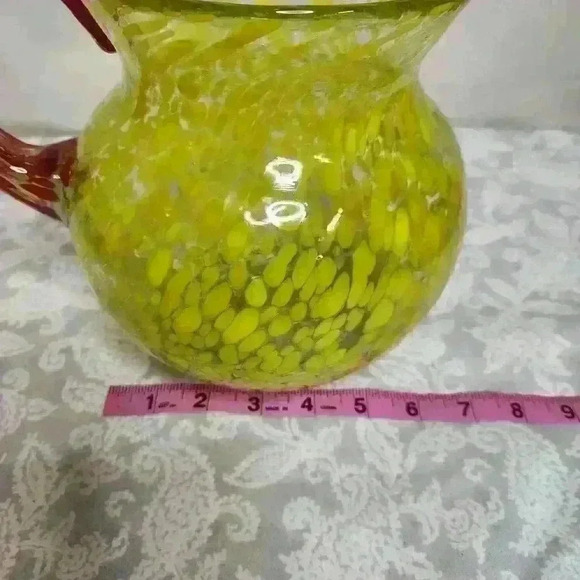 Hand-blown glass water pitcher yellow bubbles red handle. - Picture 8 of 10